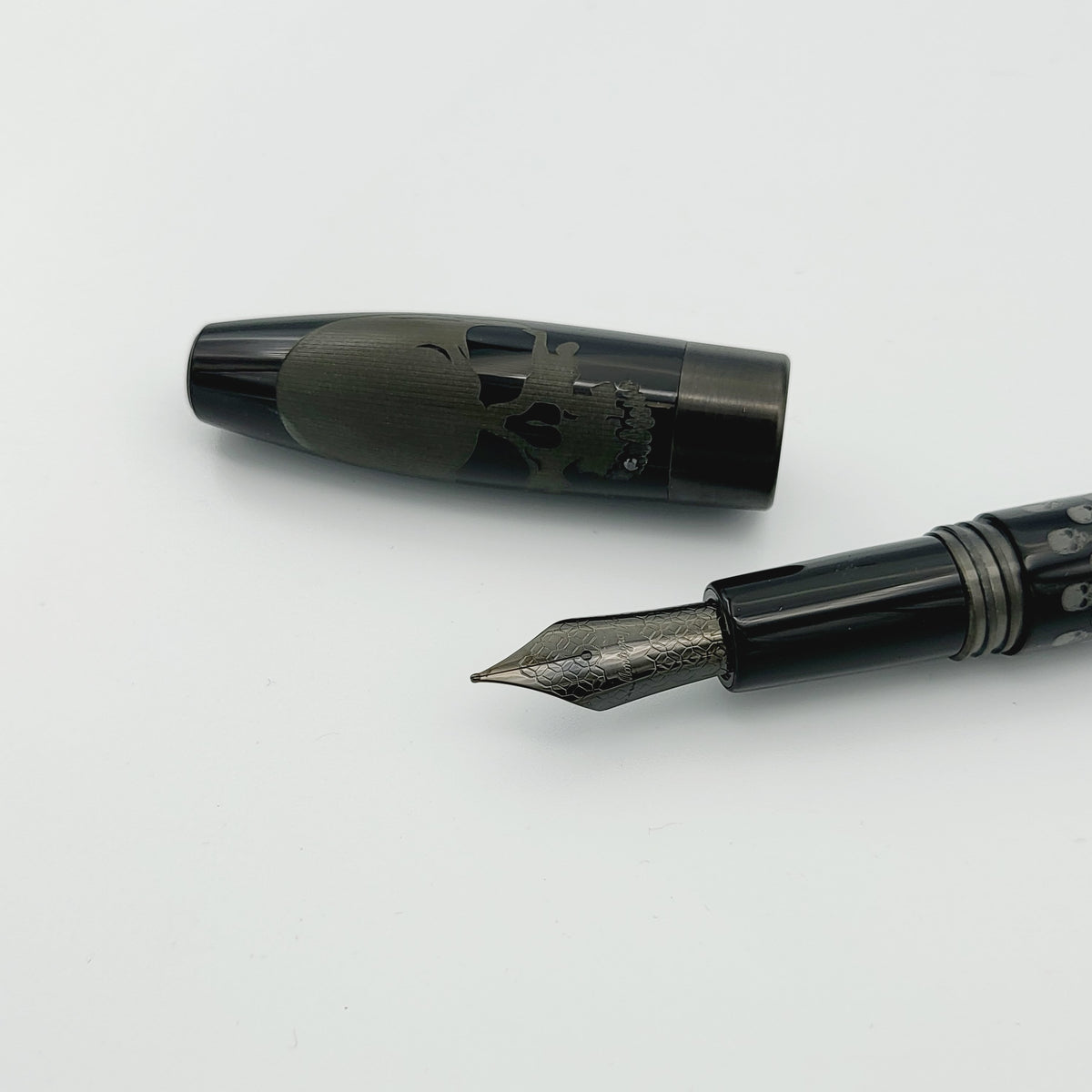 Montegrappa Fortuna Missing Correct Finial? - Fountain & Dip Pens