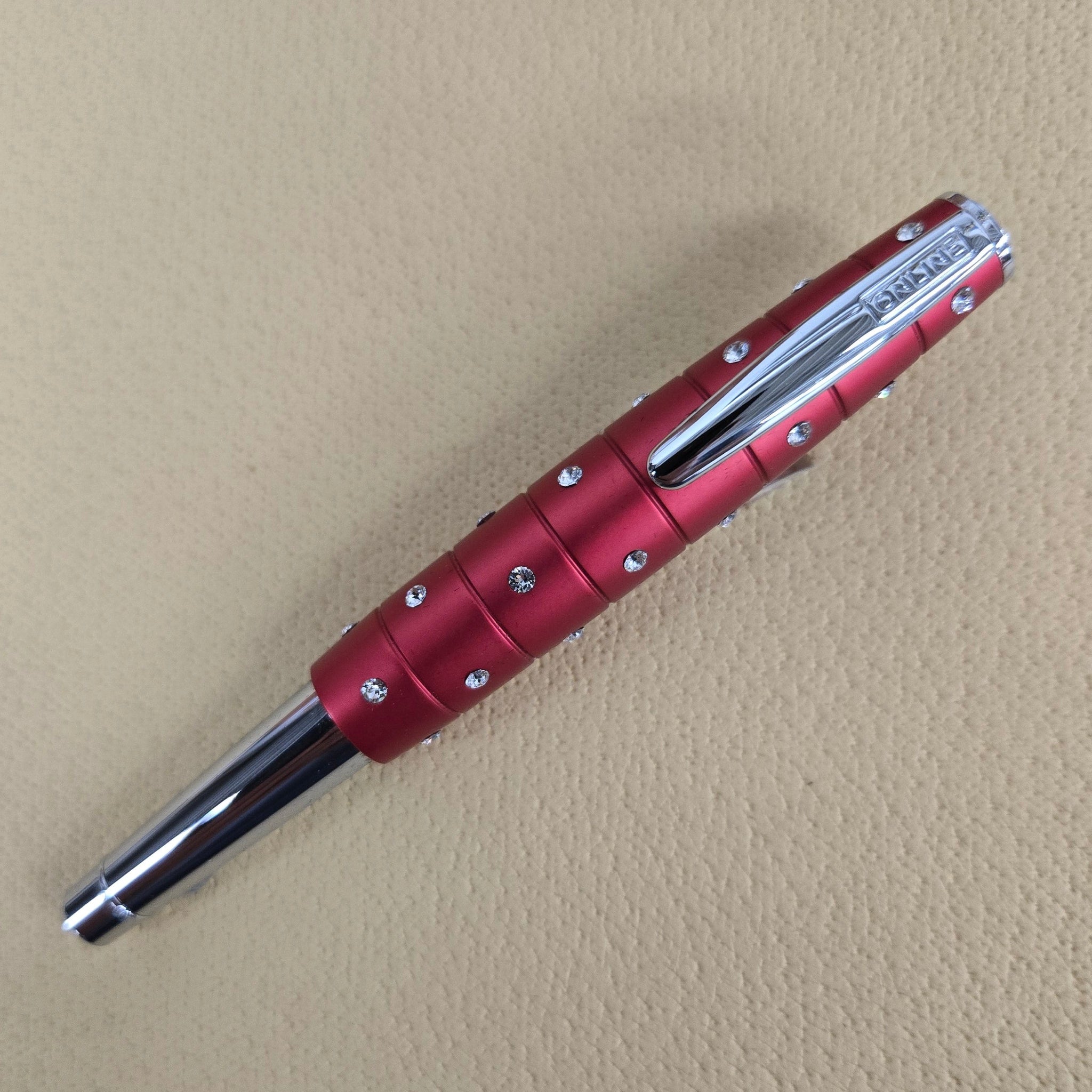 ONLINE of Germany Crystal Inspiration Red Medium Fountain Pen