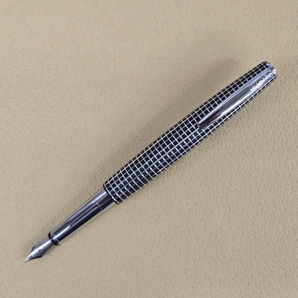 ONLINE of Germany Business Line Grid Medium Fountain Pen