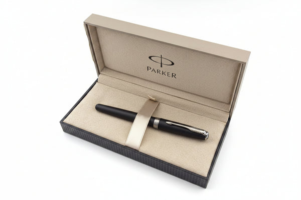 Parker Pen Executive Black 18kt Gold Matte Black and Gunmetal Medium Fountain Pen 1930483