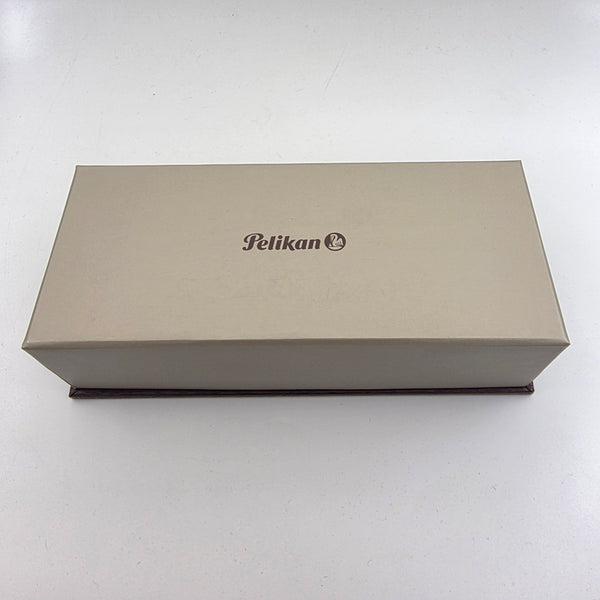 Pelikan R800 Green and Black Rollerball Pen New in Box