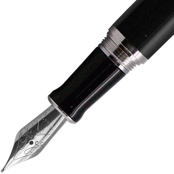 5280 Majestic Deep Black Medium Fountain Pen