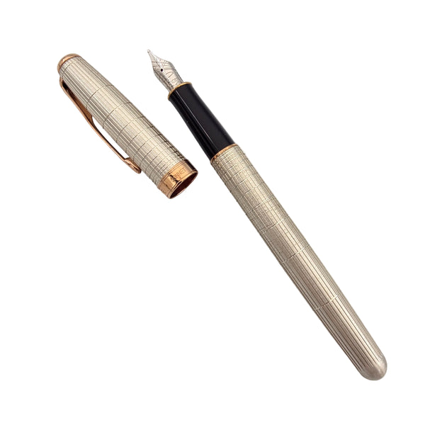 Parker Sonnet Cisele Silver with Pink gold finish Trim, Fountain Pen, Medium 18kt gold nib (1859489)