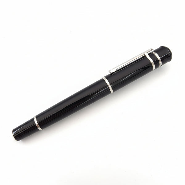 Achim Velte Noire Medium Fountain Pen - Made in Germany