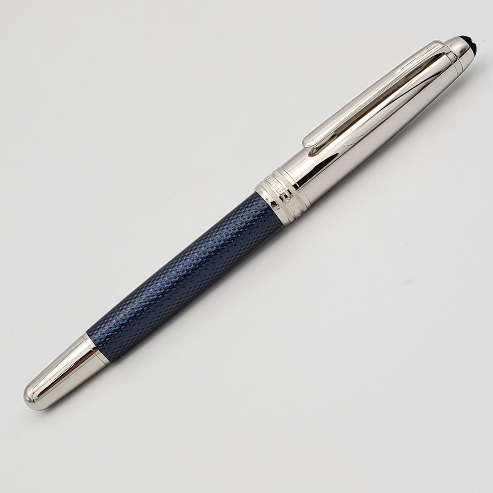 RiNo Distribution Montblanc Blue Hour Meisterstuck Soltaire Doue Classique Roller Ball Pen 112894 freeshipping - RiNo Distribution