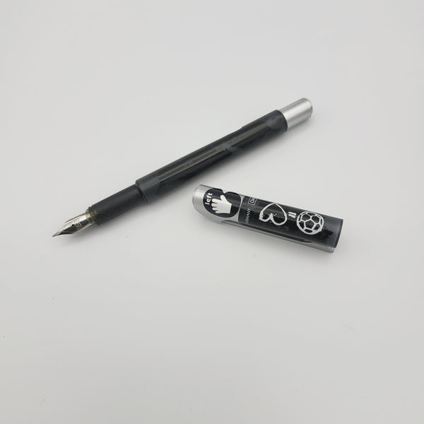 ONLINE of Germany ONLINE of Germany FussBall Lefty Fountain Pen freeshipping - RiNo Distribution
