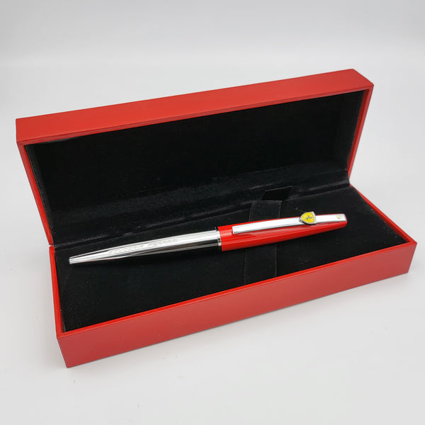 RiNo Distribution NEW Sheaffer Taranis Scuderia Ferrari Red Fountain Pen freeshipping - RiNo Distribution