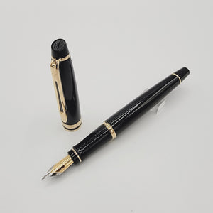 Waterman Expert Black Lacquer GT Medium Fountain Pen (S0951660))